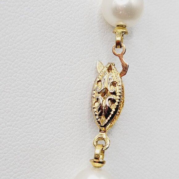 Vintage Glass Faux Pearl Necklace Knotted Fish Hook Clasp Soft White 20" Elegant - Picture 6 of 7